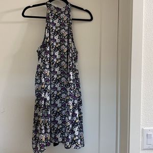 Cute floral dress with pockets
